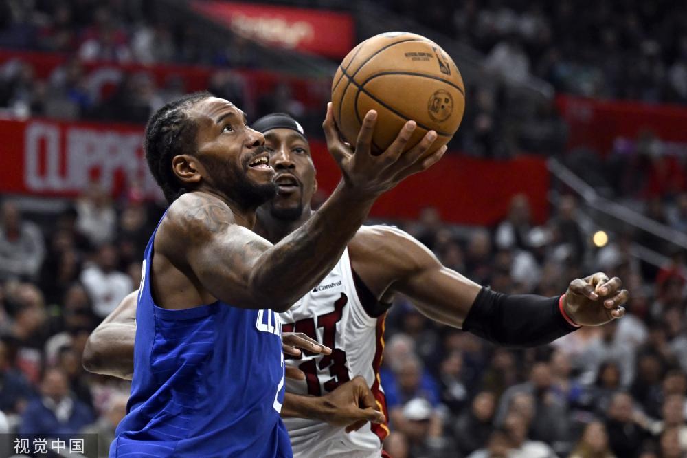 公众期待明 公众期待明